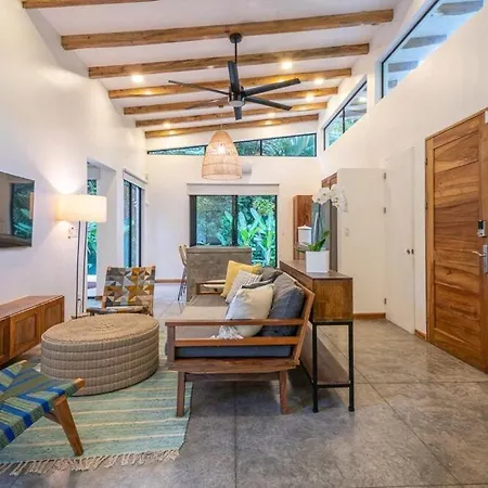 Casita Pacifico Stunning Jungle Home In K-Section